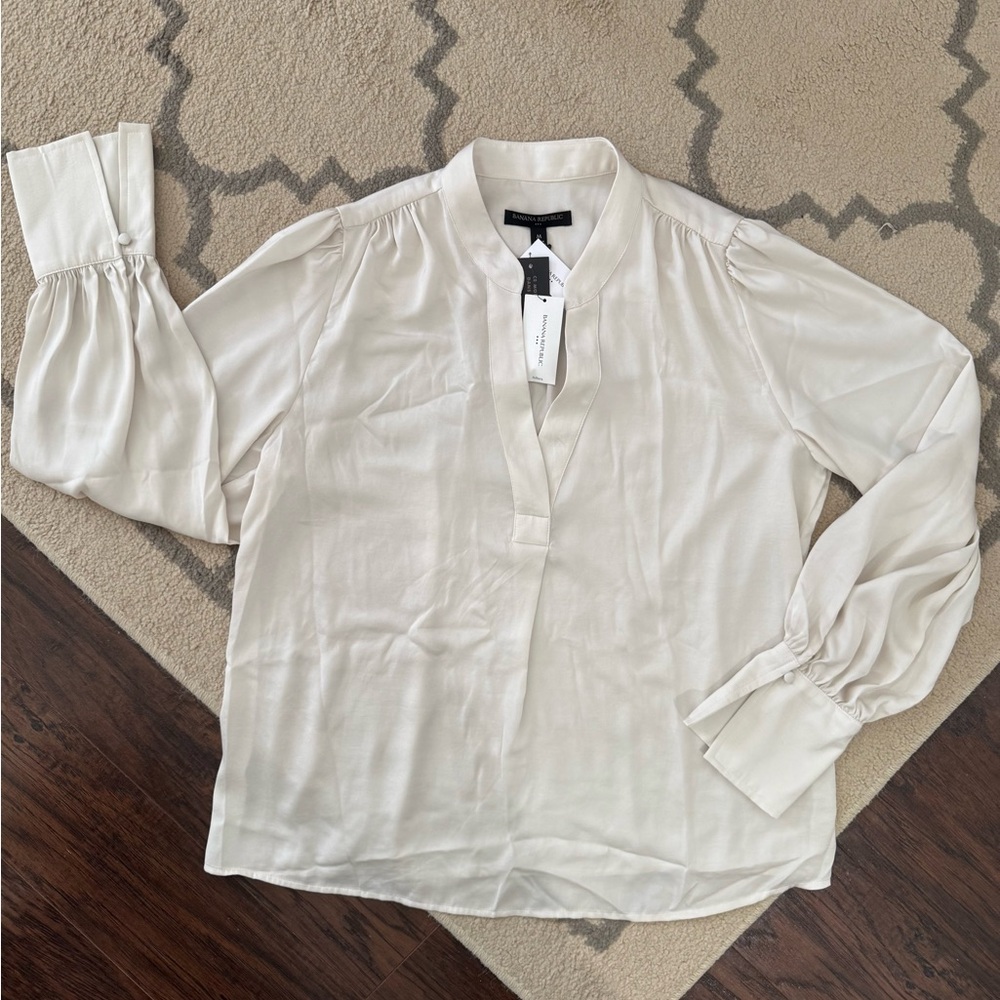 Banana Republic Cream Blouse